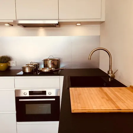 Zandzicht Apartament *